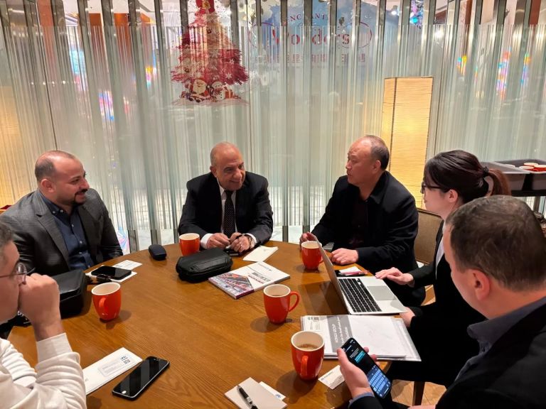 وزير الكهرباء يختتم زيارته للصين