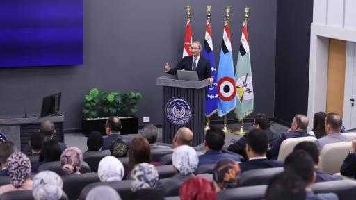 وزير الاتصالات: نستهدف إنتاج 15 مليون هاتف محمول خلال 2026 والبدء في التصدير