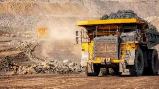 ”البترول”: تنفيذ مشروع المسح الجوي للإمكانات التعدينية لمصر خلال 2026| إنفوجراف