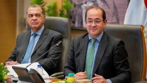 وزير المالية: سيتم بدء تطبيق الحزمة الثانية للتسهيلات الضريبية خلال العام المالي... وزير المالية: سيتم بدء تطبيق الحزمة الثانية للتسهيلات الضريبية خلال العام المالي الحالي بمزايا تحفيزية عديدة