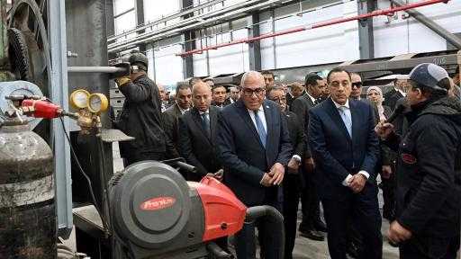 ”سيماف” يُسلم 10 قطارات مترو أنفاق مكيفة للخط الثالث و375 عربة سطح ناقلة للحاويات