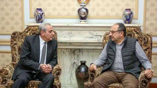 وزير قطاع الأعمال العام ومحافظ الغربية يبحثان المشروعات المشتركة لتعظيم الأصول وتعزيز... وزير قطاع الأعمال العام ومحافظ الغربية يبحثان المشروعات المشتركة لتعظيم الأصول وتعزيز التنمية