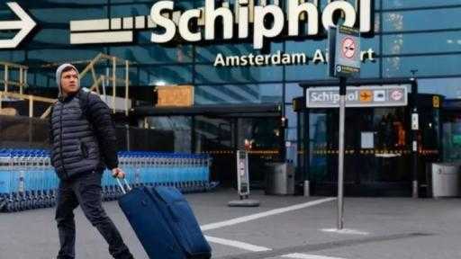 إلغاء 450 رحلة في مطار سخيبول بأمستردام بسبب الطقس إلغاء 450 رحلة في مطار سخيبول بأمستردام بسبب الطقس