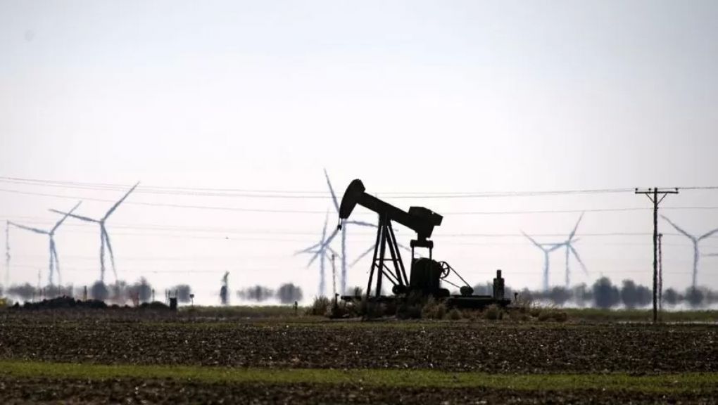 ارتفاع أسهم شركات النفط الأمريكية قبل افتتاح وول ستريت