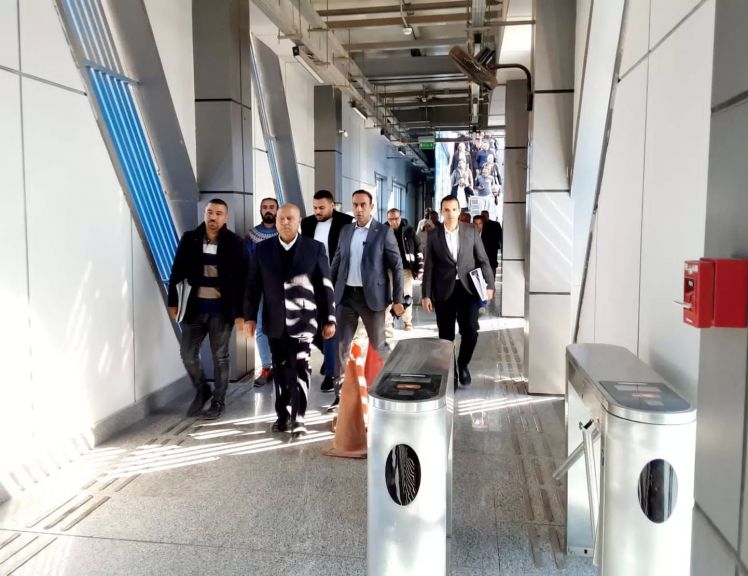 جولة وزير الصناعة والنقل