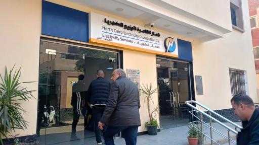 وزير الكهرباء في زيارة ميدانية لإدارة شبكات وإيرادات كهرباء الخانكة وقطاع المرج وزير الكهرباء في زيارة ميدانية لإدارة شبكات وإيرادات كهرباء الخانكة وقطاع المرج