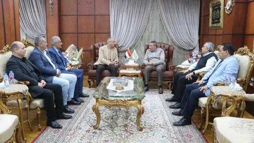 ميناء دمياط و”الرقابة على الصادرات والواردات” يبحثان تسريع إجراءات الإفراج عن السلع ميناء دمياط و”الرقابة على الصادرات والواردات” يبحثان تسريع إجراءات الإفراج عن السلع