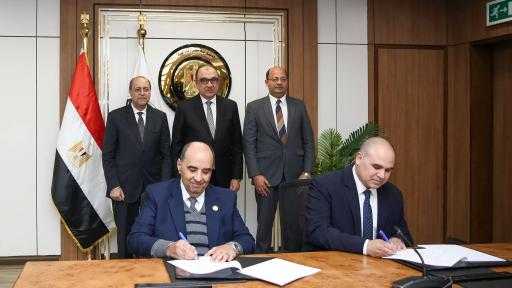 ”أسمنت النهضة” يُوقع اتفاقية مع ”كوبالت” لشراء الكهرباء من مصادر متجددة لمدة... ”أسمنت النهضة” يُوقع اتفاقية مع ”كوبالت” لشراء الكهرباء من مصادر متجددة لمدة 30 عامًا