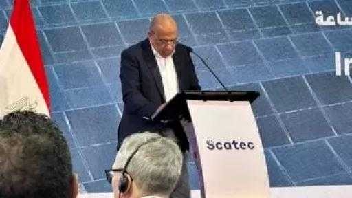 رئيس الوزراء ووزير الكهرباء يفتتحان محطة 500 ميجا وات طاقة شمسية بنجع حمادى