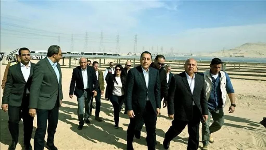 رئيس الوزراء ووزير الكهرباء