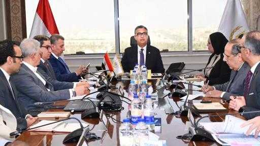 وزير التموين يبحث موقف بدء موسم إنتاج السكر من محصول القصب.. وقرارات مهمة للعاملين بـ”السكر والصناعات التكاملية”