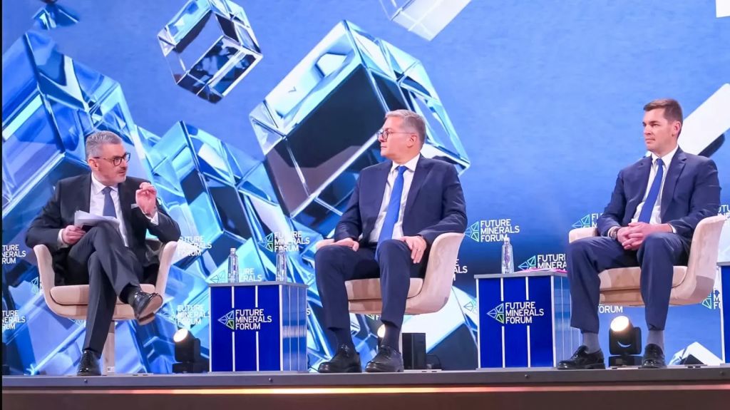 جانب من الجلسة