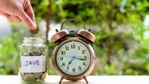 أفضل 10 حسابات توفير بعائد شهري ثابت في البنوك لعام 2026