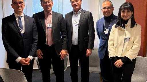 وزيرا المالية والاستثمار يلتقيان الرئيس التنفيذي لـ”كوكاكولا” خلال منتدى دافوس