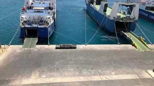 تداول 23 ألف طن بضائع و906 شاحنات بمواني البحر الأحمر