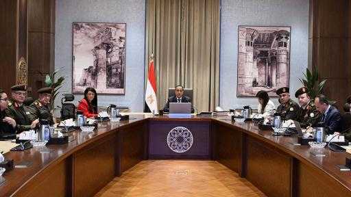رئيس الوزراء يُتابع موقف المشروعات الخدمية والتنموية التي تنفذها ”الهيئة الهندسية”