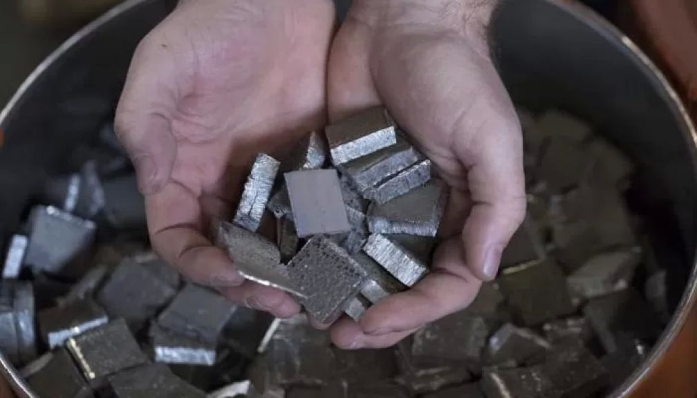 الصين تفتح عقود النيكل والليثيوم الآجلة أمام المستثمرين الأجانب