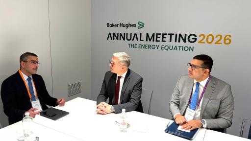 مصر والإمارات تبحثان تعزيز التعاون بمجالات البترول والغاز والتعدين