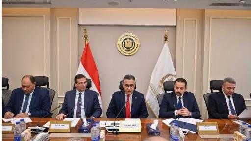 الحكومة تدرس إدراج السكر بالبورصة السلعية لضبط الأسواق