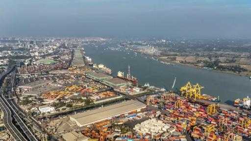 إضراب يشل الحركة في أكبر مرفأ بحري في بنجلادش إضراب يشل الحركة في أكبر مرفأ بحري في بنجلادش