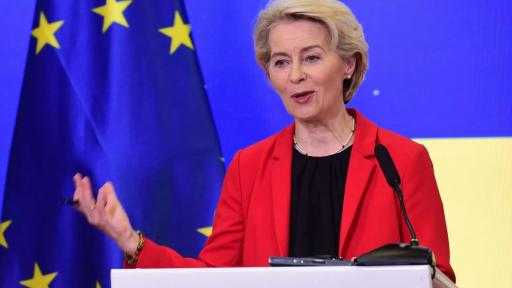 فون دير لاين تطالب بسوق مالية أوروبية موحدة لمواجهة أمريكا والصين