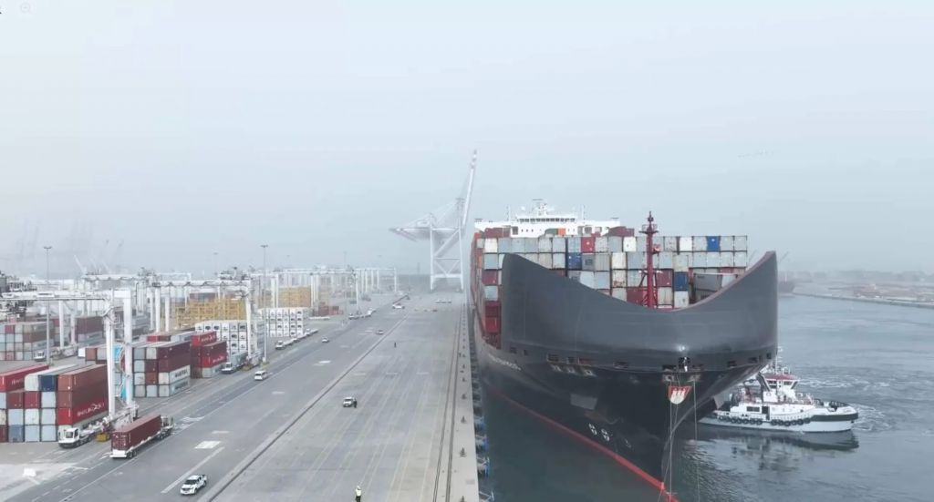 ميناء دمياط