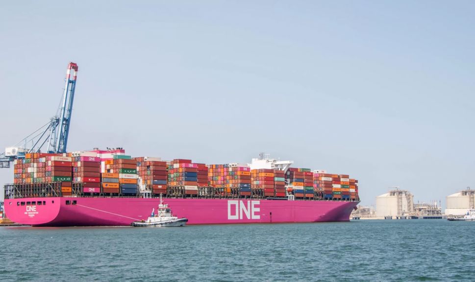 ميناء دمياط