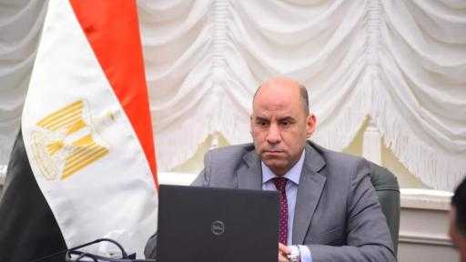 وزير العمل يُوجه مديرية بورسعيد بإعداد تقرير حول حادث بورسعيد لصرف إعانة للعمال