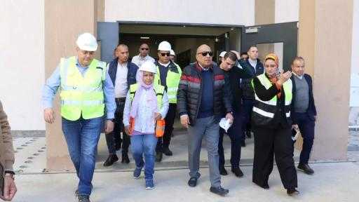 وزير الكهرباء يتفقد محطة الربط الكهربائي المصري السعودي العملاقة جهد 500 كيلو فولت