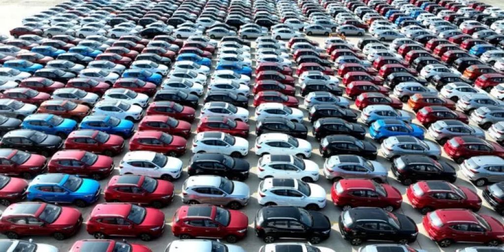 صناعة السيارات الأمريكية مستثناة من أحدث رسوم جمركية لترامب