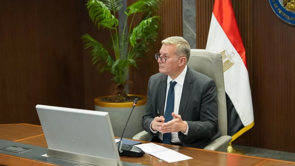 وزير البترول