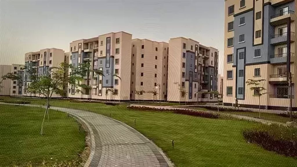 شقق الإسكان
