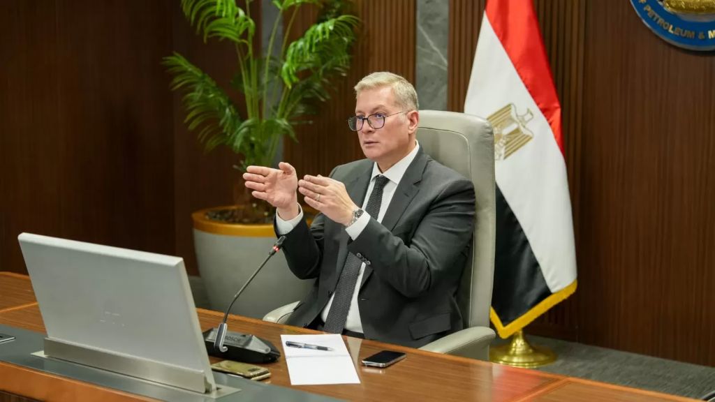 وزير البترول