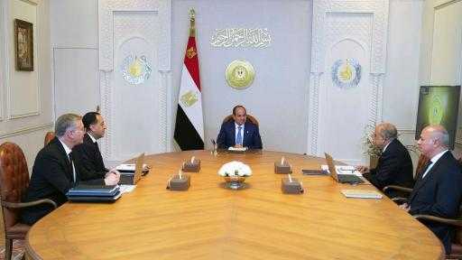 الرئيس السيسي يوجه بتكثيف الجهود الحكومية لتعزيز فرص جذب الاستثمارات لقطاع الطاقة الرئيس السيسي يوجه بتكثيف الجهود الحكومية لتعزيز فرص جذب الاستثمارات لقطاع الطاقة