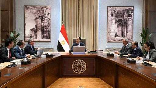 ”جمال الدين” يستعرض موقف المشروعات بمناطق غرب القنطرة ووادي التكنولوجيا وشرق بورسعيد