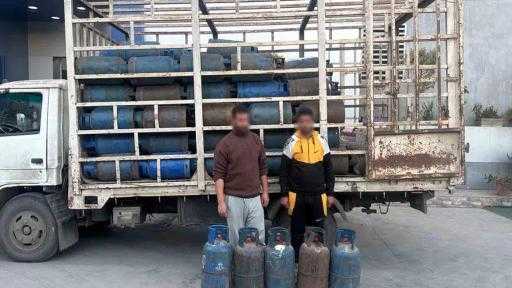 ضبط سائق وعامل لبيعهما أسطوانات البوتاجاز بأزيد من السعر الرسمي