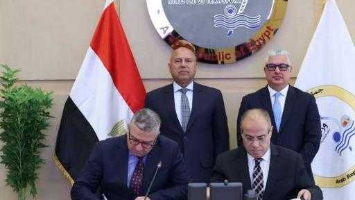 ”مواني مصر” توقع عقدًا ومذكرة تفاهم مع ”المنطقة الاقتصادية لقناة السويس”| التفاصيل