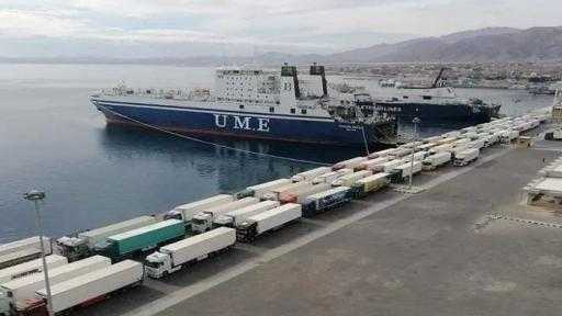 تداول 13 ألف طن من البضائع و658 شاحنة بمواني البحر الأحمر