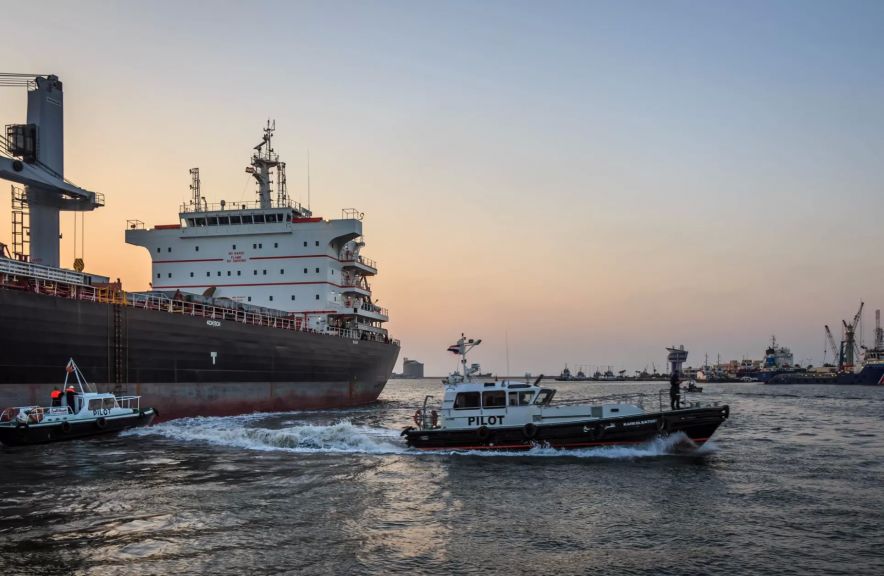 ميناء البحر الأحمر