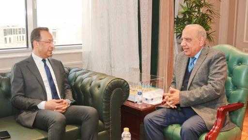 وزيرا الكهرباء والاتصالات يبحثان آليات جذب الاستثمارات في صناعة مراكز البيانات وزيرا الكهرباء والاتصالات يبحثان آليات جذب الاستثمارات في صناعة مراكز البيانات