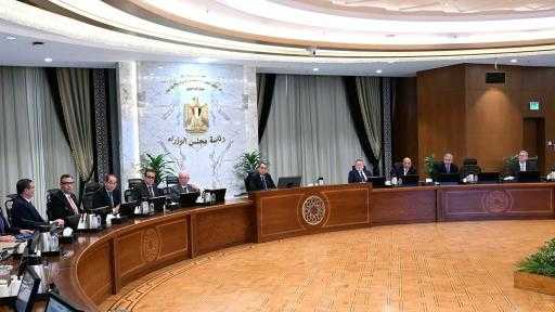 ”إدارة الأزمات” تُوصي بتعليق العمل بقرارات إغلاق المحال والمراكز التجارية خلال أسبوع أعياد الأقباط