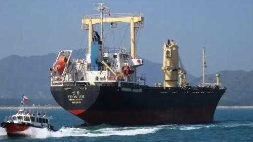 تداول 11 ألف طن بضائع و766 شاحنة بمواني البحر الأحمر