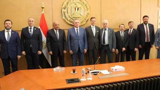 وزير الكهرباء يبحث مع وفد مجلس الدوما الروسي مستجدات مشروعات الطاقة النظيفة ومحطة الضبعة