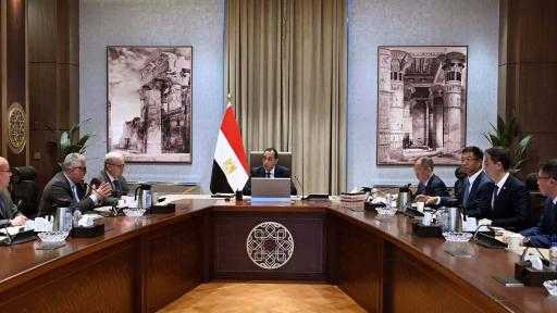 رئيس الوزراء يبحث مع شركة صينية خططها لإقامة مصنع لإنتاج الألومنيوم باستثمارات 2 مليار دولار
