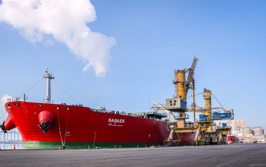 ميناء دمياط