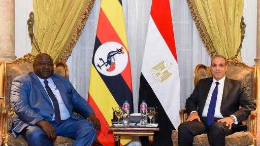 وزير الخارجية يؤكد على أهمية تعزيز التعاون التجاري والاقتصادي والاستثماري مع أوغندا