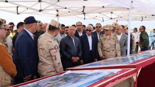 على مساحة 603 أفدنة.. وزير النقل يتفقد تنفيذ المنطقة اللوجستية بالعريش على مساحة 603 أفدنة.. وزير النقل يتفقد تنفيذ المنطقة اللوجستية بالعريش