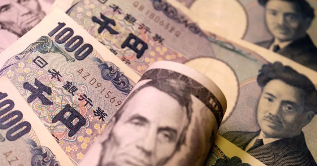 اليابان وأمريكا تتفقان على تعزيز التواصل بشأن أسعار الصرف