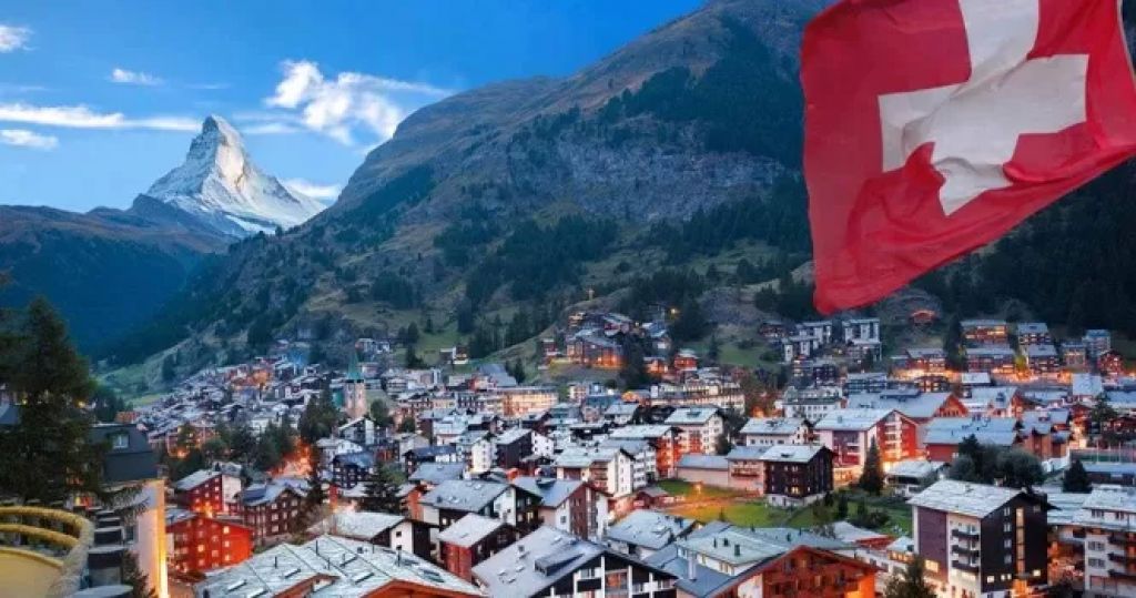 سويسرا تسعى للحد من شراء الأجانب للعقارات