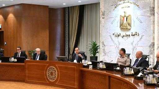 مجلس الوزراء يوافق على تأسيس ”قناة السويس” شركة لمشروعات التكريك والأعمال البحرية